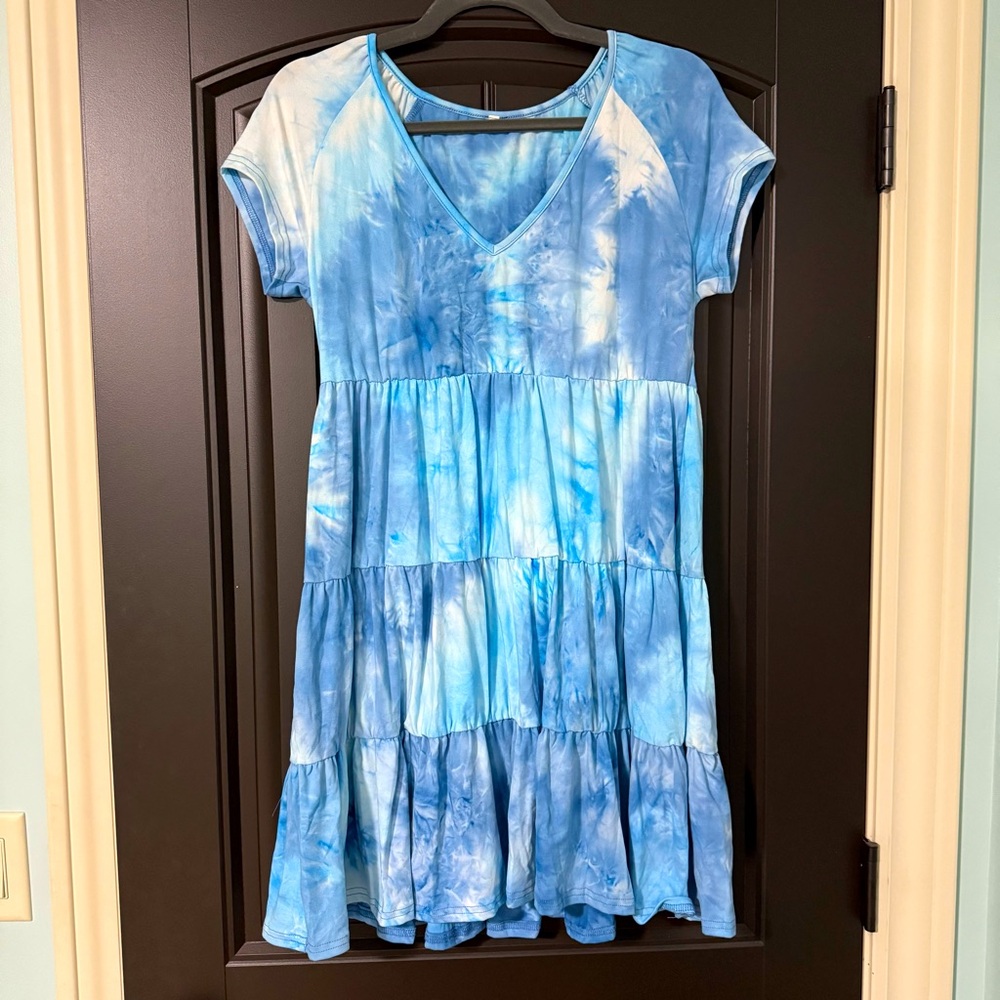 NWOT Tie Dye Tiered Babydoll Tunic Dress | Size M | Flowy Slightly Oversized Fit